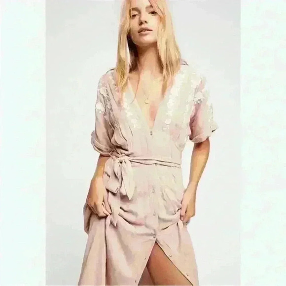 FP Love You to Love You Midi Floral
Blush Dress SMALL - Picture 2 of 16